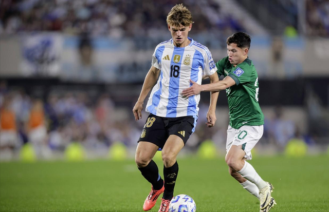 认为他的贡 认为他的贡