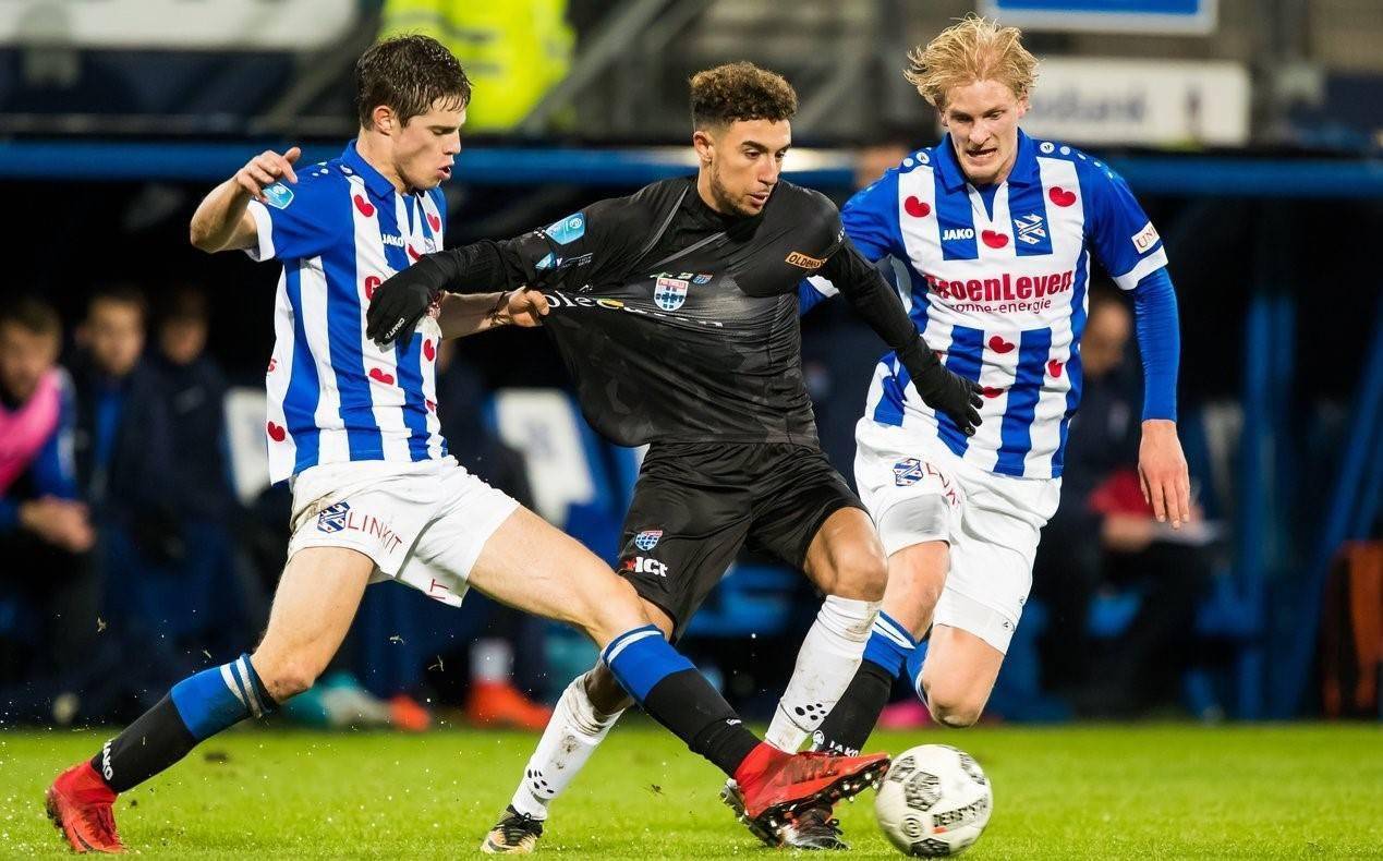 在比赛中紧 在比赛中紧