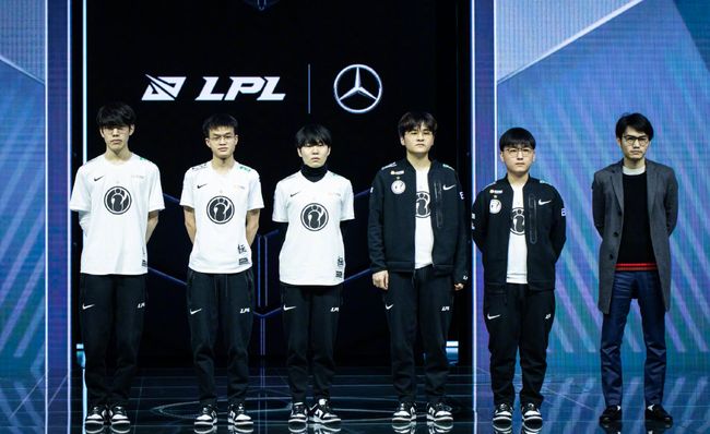 队的攻势 队的攻势